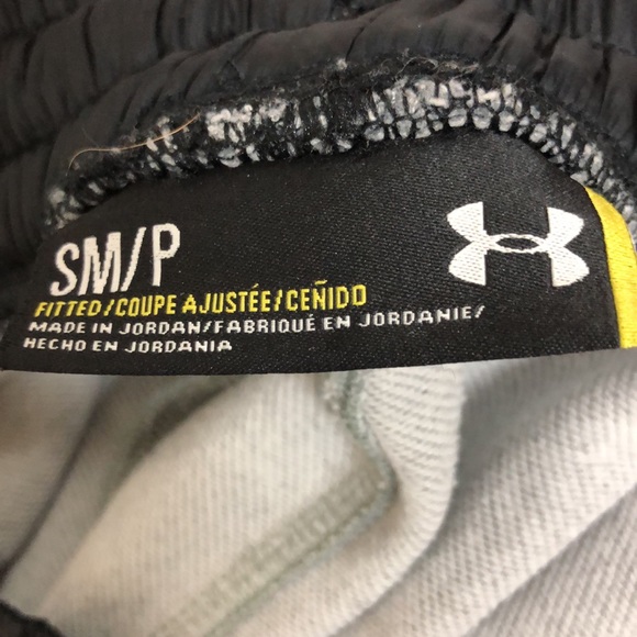 UNDER ARMOUR LONG SHORTS GRAY BLACK S - Picture 6 of 6